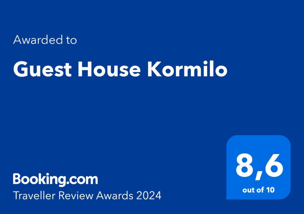 Guest House Kormilo Стон Екстериор снимка